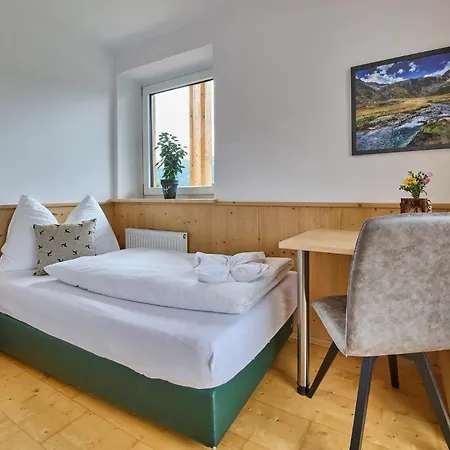 Platzhirsch Rooms - B&B - Self Check-In Piesendorf Exterior foto