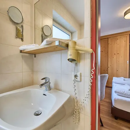 Platzhirsch Rooms - B&B - Self Check-In Piesendorf Exterior foto