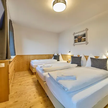 Platzhirsch Rooms - B&B - Self Check-In Piesendorf Exterior foto